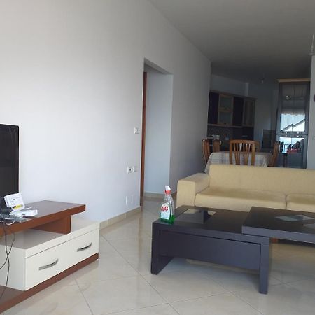 Sunny&Seaview Apartment Саранда Екстер'єр фото